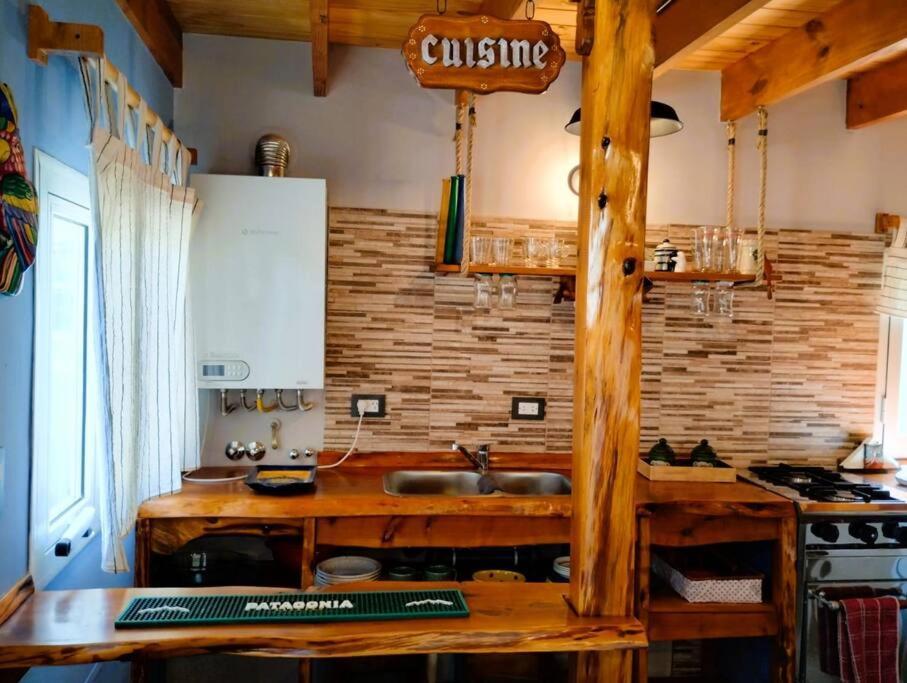 Cabana La Marilena, Para 2 Huespedes Con Desayuno El Calafate Exterior foto